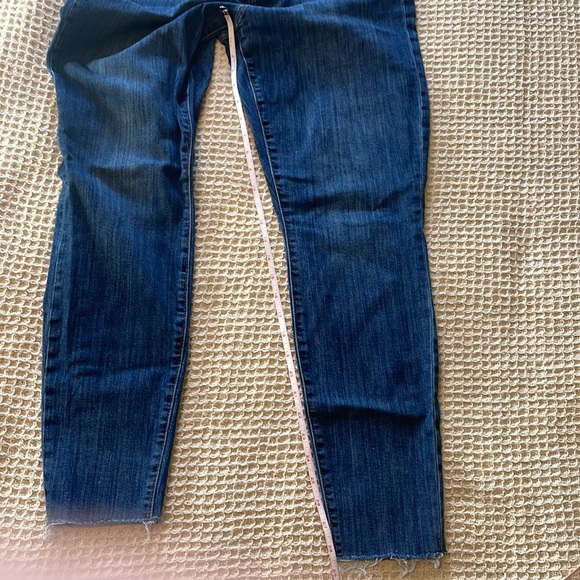 Gap High Rise Skinny Jeans - Picture 5 of 8